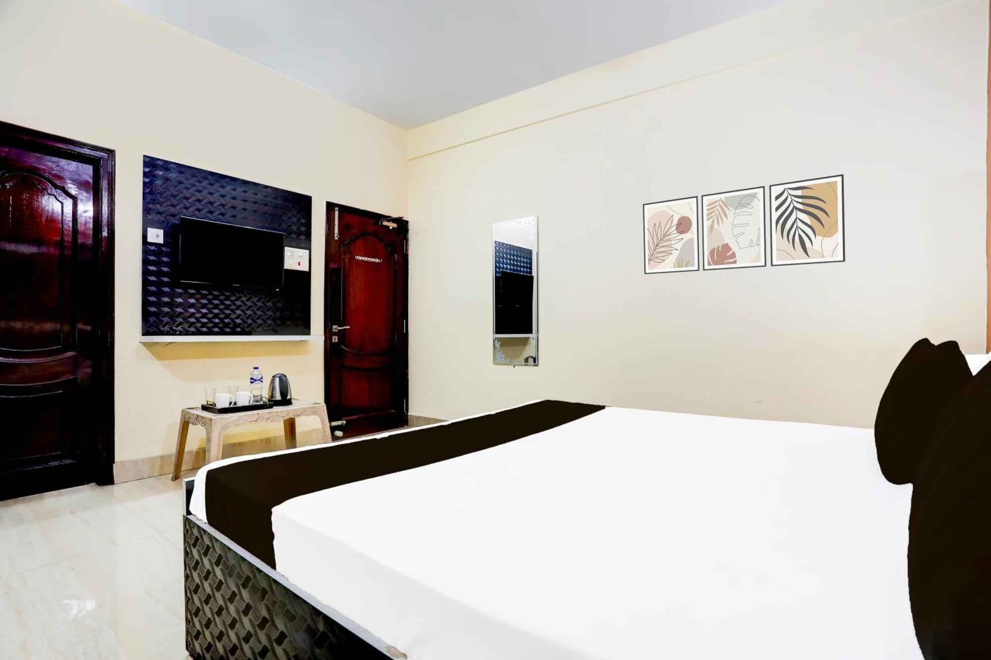 Fabhotel Rb Palace Varanasi Exterior foto