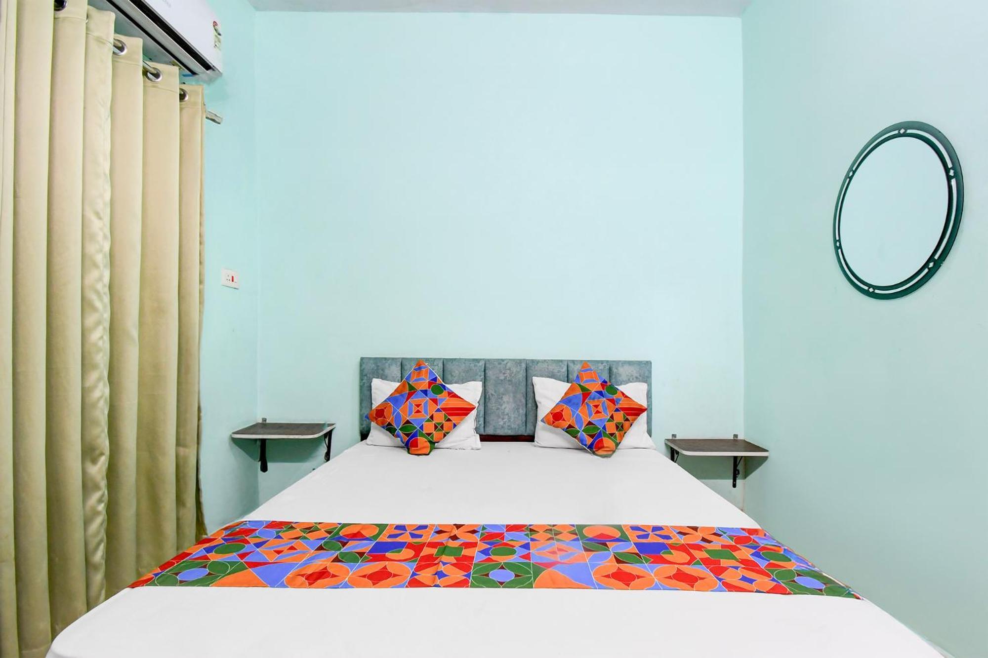 Fabhotel Rb Palace Varanasi Exterior foto